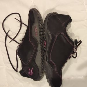 Kuru Chicane Hiking Trail Shoes 7.5 Black